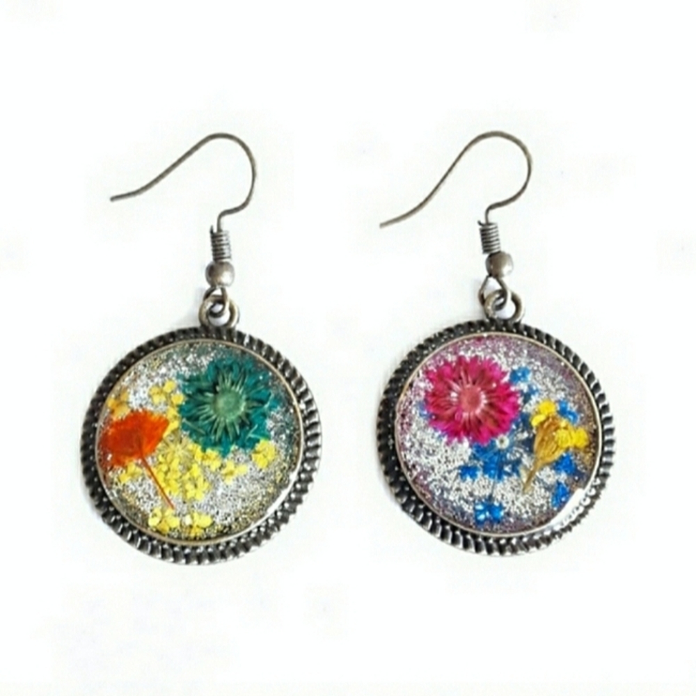 Round floral boho bohemian bronze dangle earrings with silver glitter new